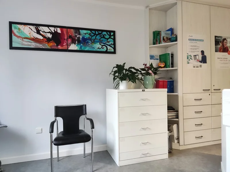 Zahnarzt DOCTOR MEDIC Oana Tanase M. Sc. in München Laim