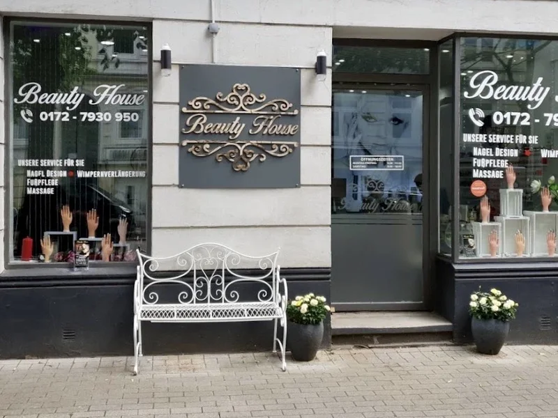 Beauty House / Hamburg