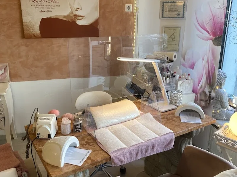 Nagelstudio Mediterranea