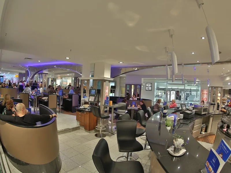 Rischart im Olympia Einkaufszentrum