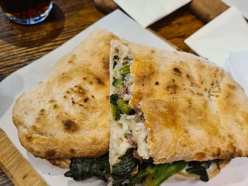 Mangiamoci Su - Caffetteria - Panuozzeria - Imbiss - Italienische Feinkost