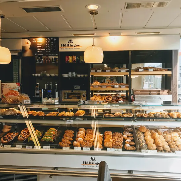 Bäckerei Höflinger im Edeka