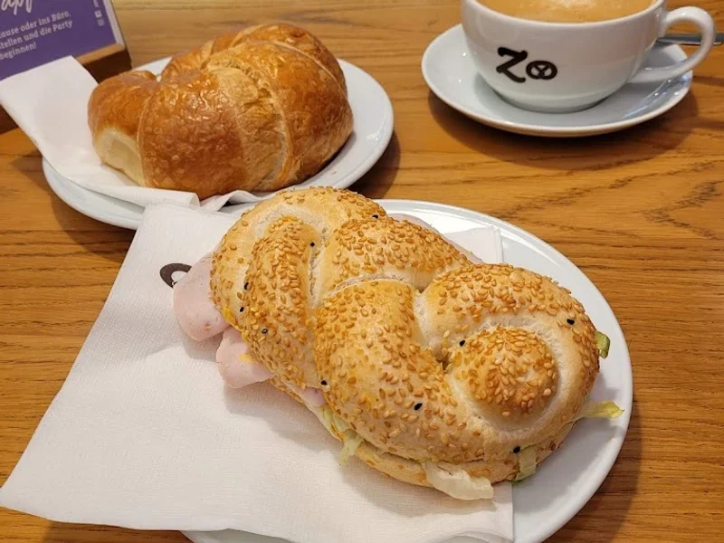 Vinzenz Zöttl Bäckerei-Konditorei GmbH & Co. KG