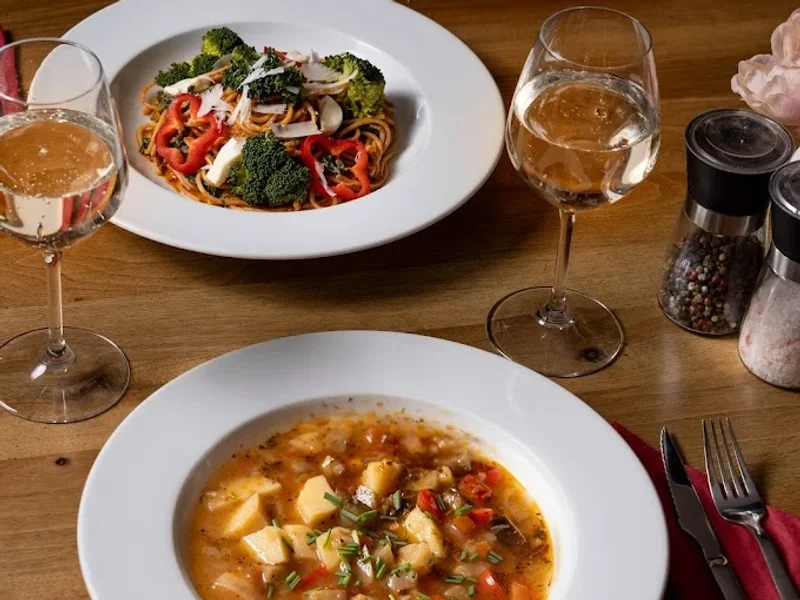 Bistro Café Charade