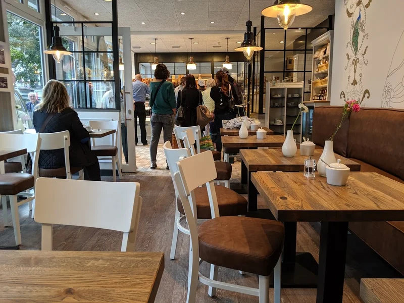 Café Luise, kleine Bäckerei