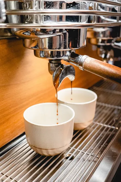 Barista Sistar - Kaffee, Frühstück, Mittagessen und Kuchen