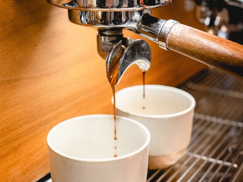 Barista Sistar - Kaffee, Frühstück, Mittagessen und Kuchen