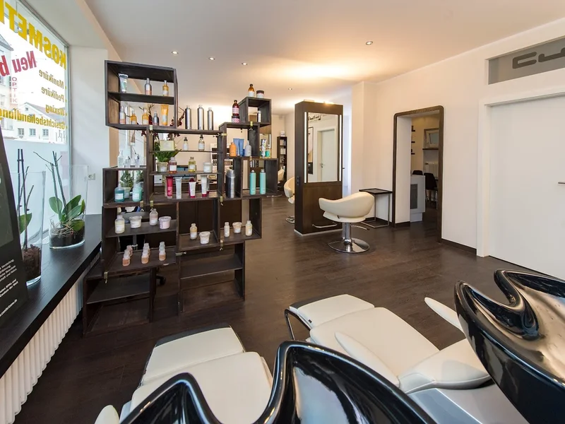 CutClub Hair & Make up Giesing