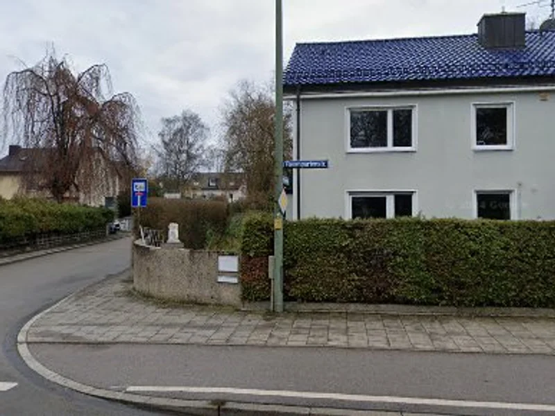 Zahnarztpraxis Andrea Schnur, DDS (Northwestern University, Chicago)