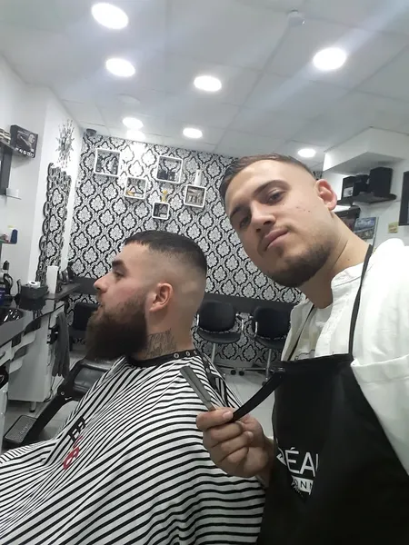 Style 96 Herren Friseur