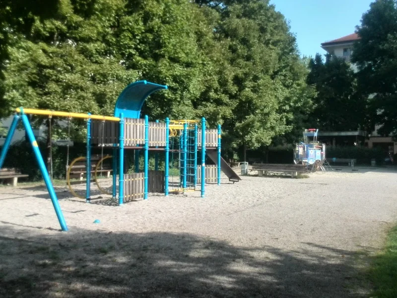 Walchenseeplatz Spielplatz