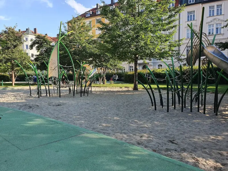 Neuer Spielplatz am Josephsplatz
