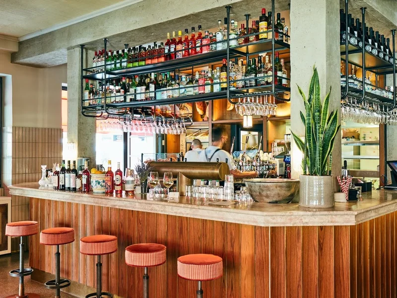 SUPERNOVA Bar & Trattoria