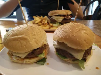 Liste 8 burger in Maxvorstadt München