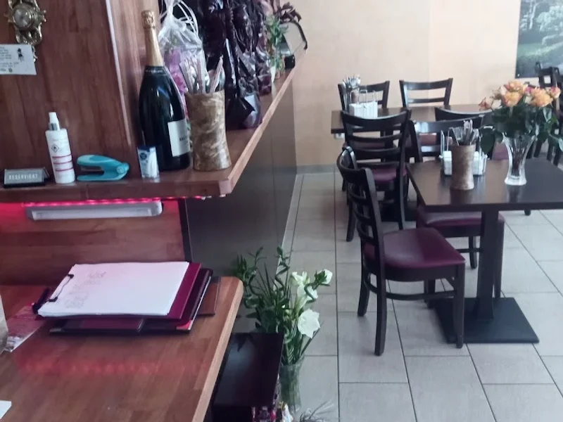 Anh Quan Restaurant
