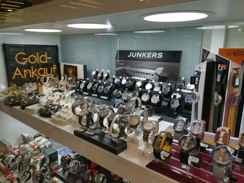 K&K Juwelier München am Breiterhof Uhrmacher Goldschmied Ohrloch Graveur Watch Service
