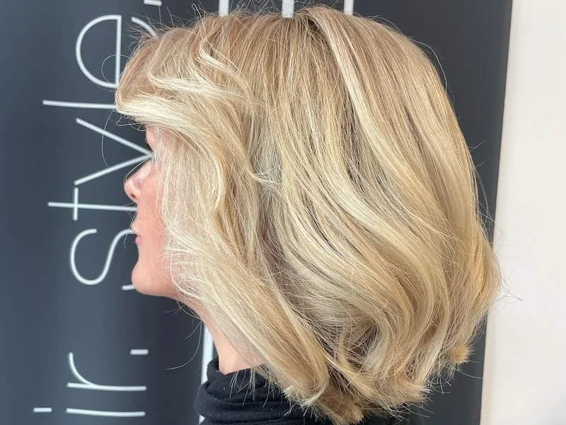 Friseur & BeautyLounge