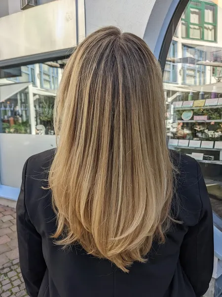 Friseurmeisterin Theresa Burghart - Vegane Produkte
