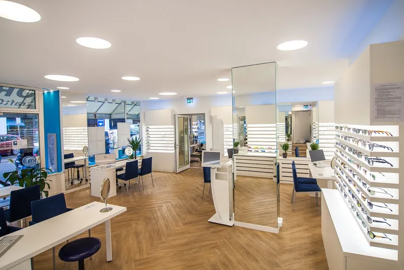 WÖRLE.OPTIK SehkraftCentrum - Optiker für Brillen & Kontaktlinsen