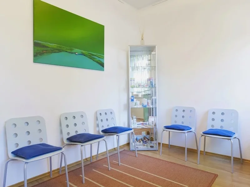 Zahnarzt Großhadern - Dr. Julia Wiendl