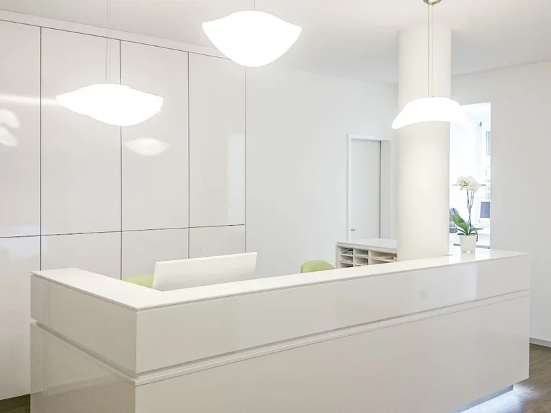 Zahnarztpraxis am Baldeplatz, Dr. Alexandra Köhle