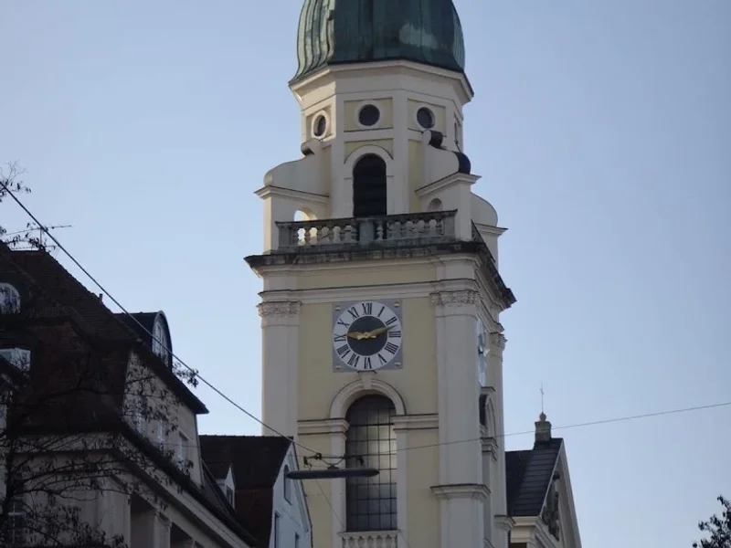 Herr Dr. med. Lois Hoegl