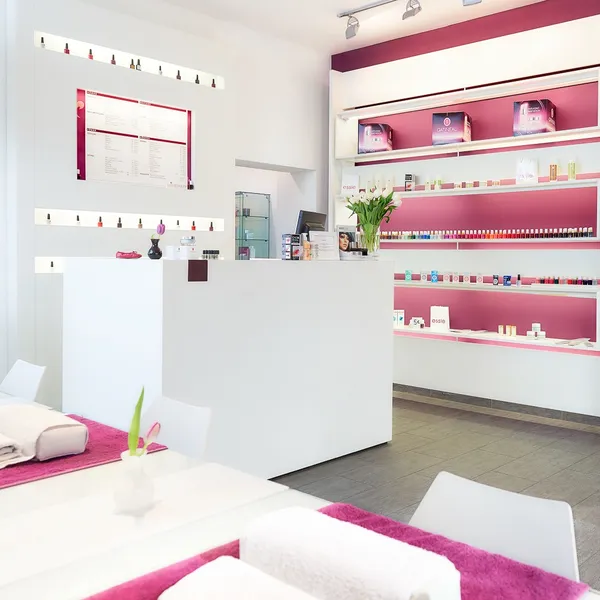 Nails & Beauty Gärtnerplatz - Kosmetikstudio München