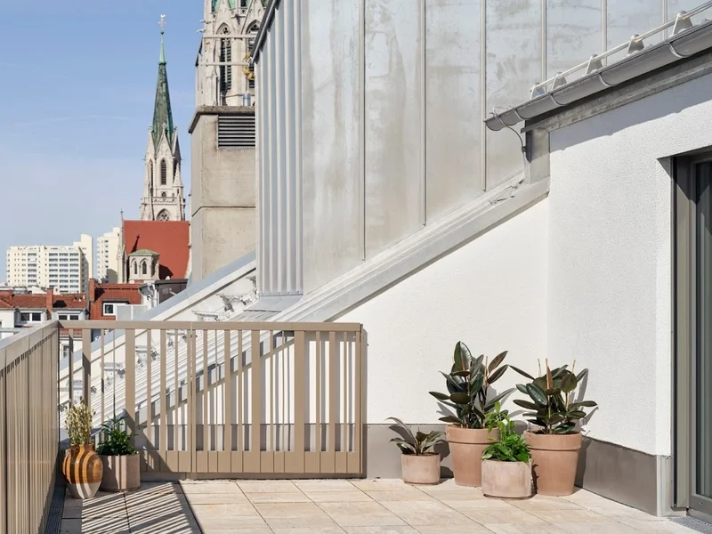 Schwan Locke, Theresienwiese