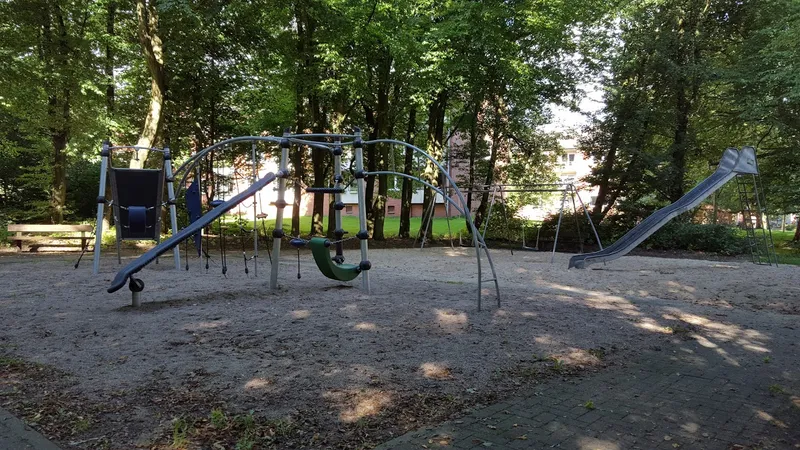 Spielplatz Hans Schwenkel Wohnanlage