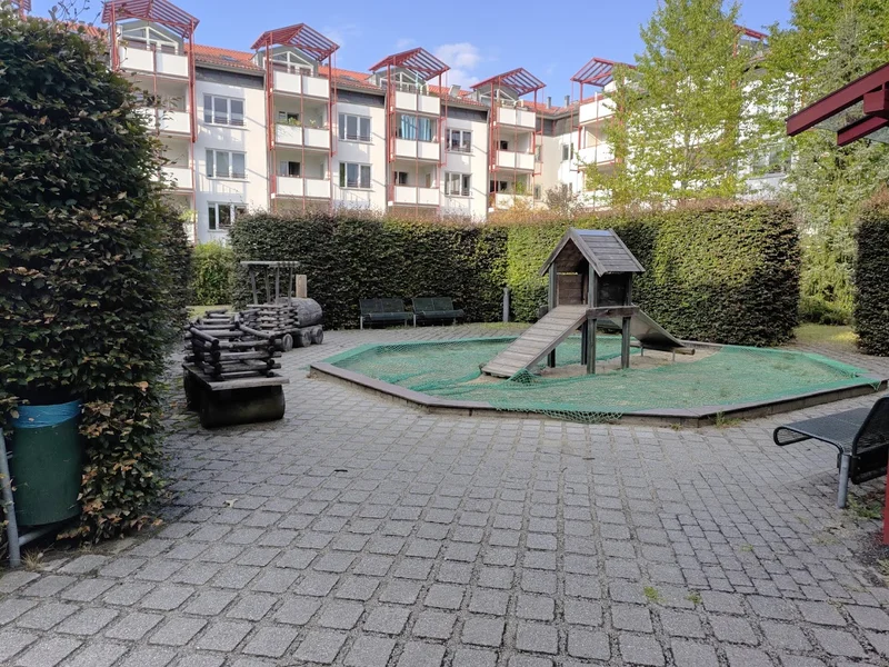 Spielplatz Zug