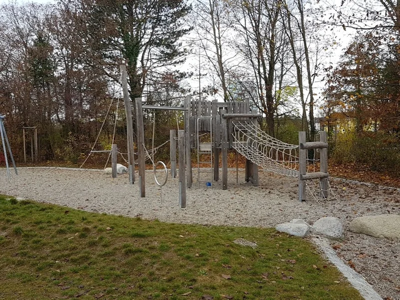 Spielplatz Roßsteinstraße