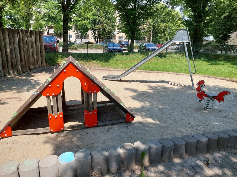 Kleiner Spielplatz