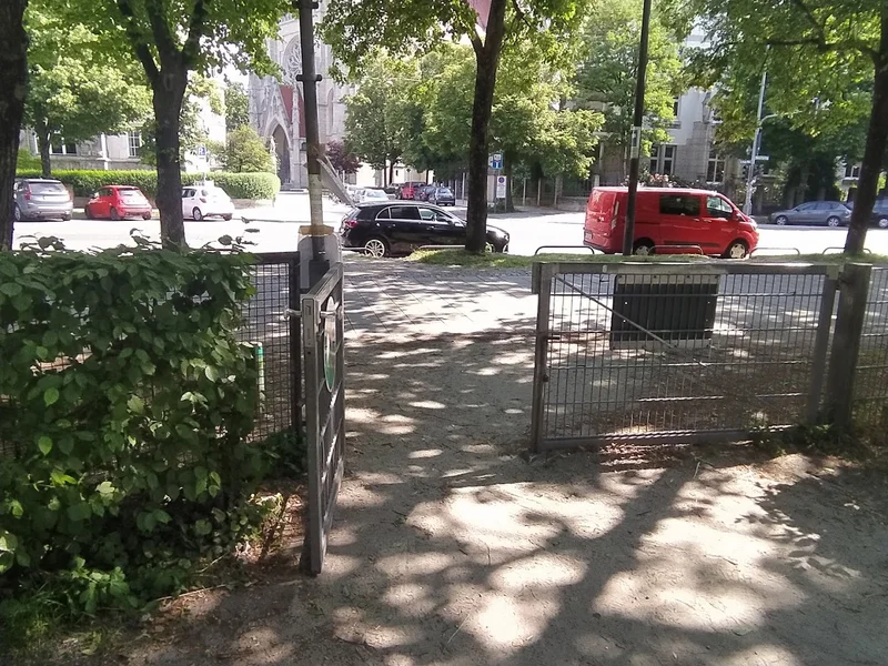 Spielplatz zwischen Bavariaring und Theresienwiese