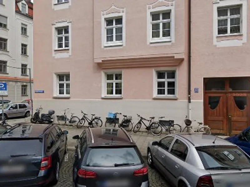 Dr. Doris Keiffenheim