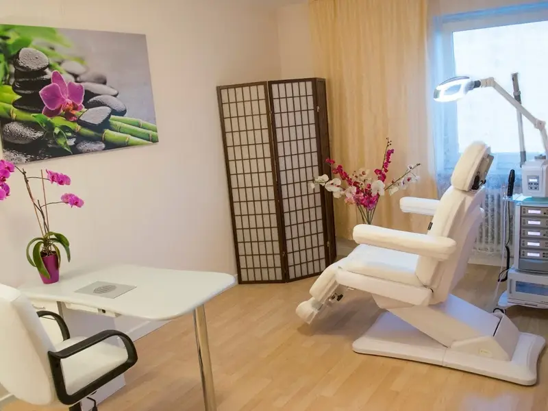 Sandijas Medical Beauty. Kosmetik und Fußpflege.