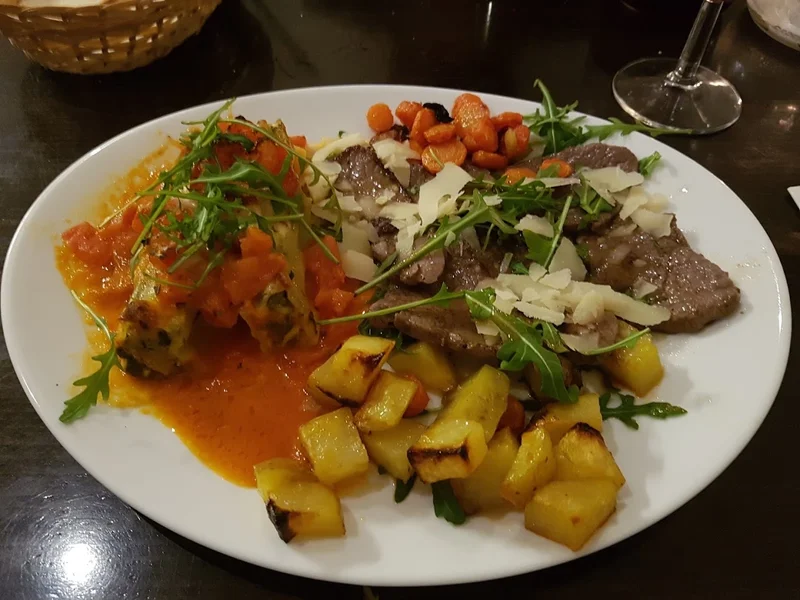 Café Bistro Casareccio