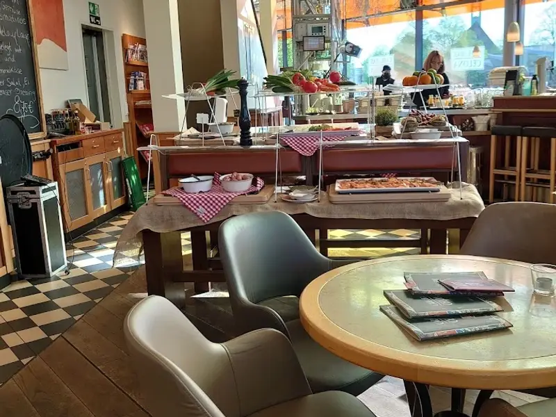 Cafe & Bar Celona Hamburg Wandsbek