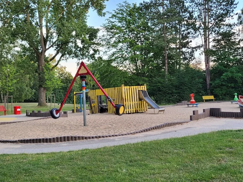 Schiffsspielplatz Grünes Zentrum