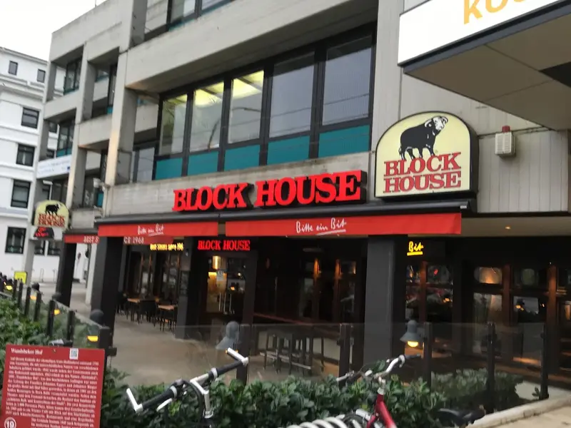 BLOCK HOUSE Wandsbek
