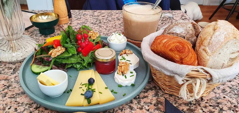 Patisserie Madeleine