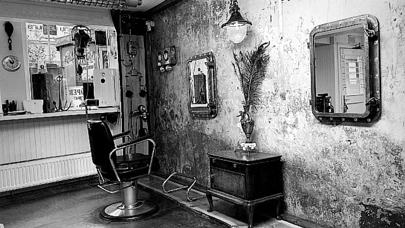 DWARSLÖPER - Felix Brüß