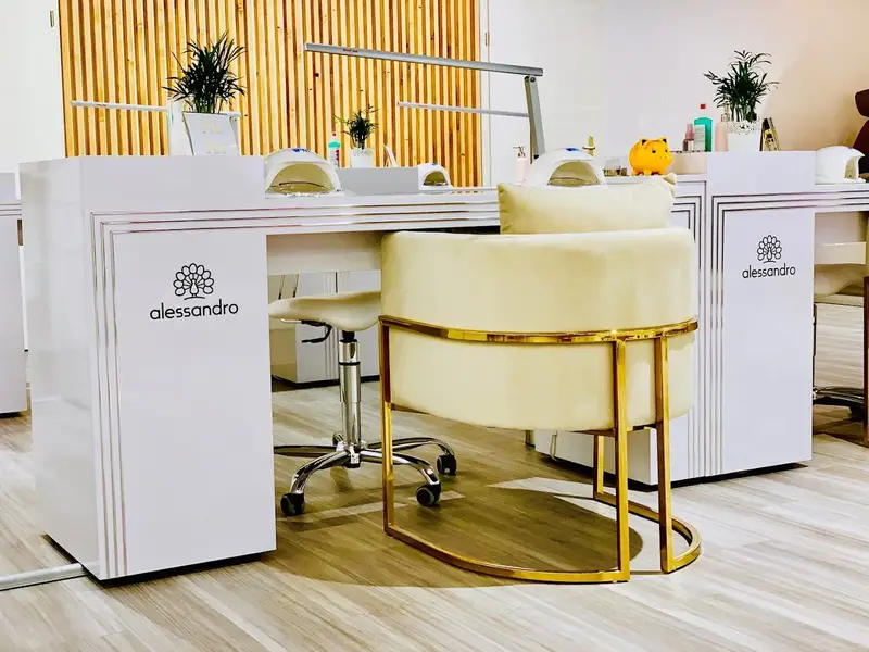 Nalaco Beauty - Nagelstudio & Kosmetikstudio - Evers München Allach