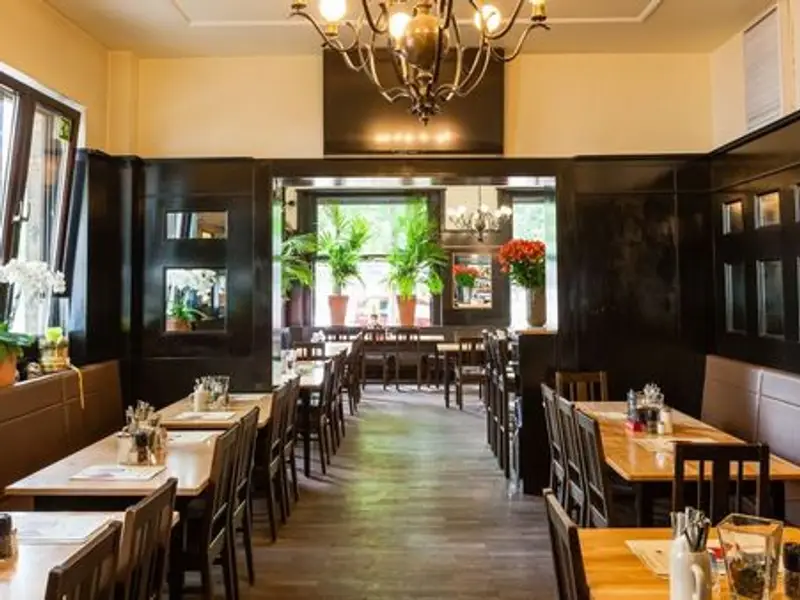 Cafe Westend Gaststättenbetriebs GmbH