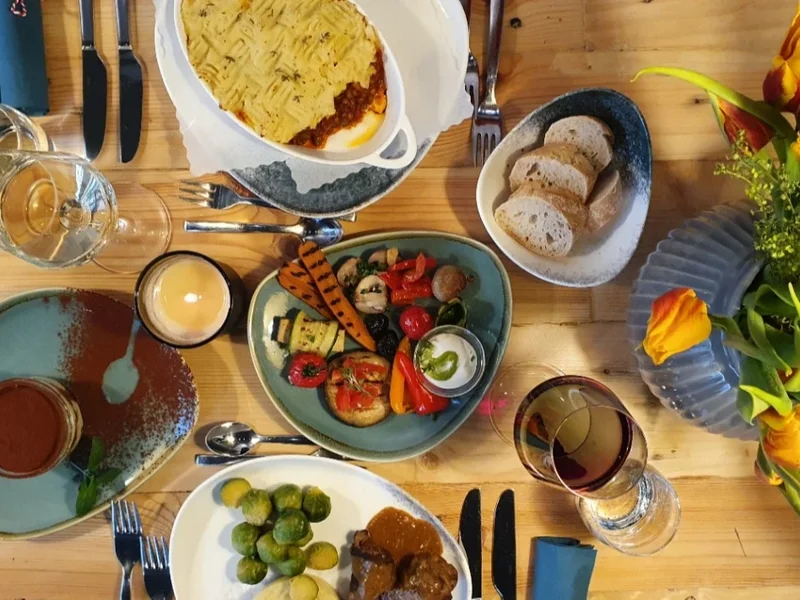 togather CAFÉ & RESTAURANT