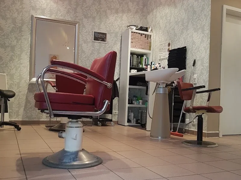 Jasa Friseurmeisterin
