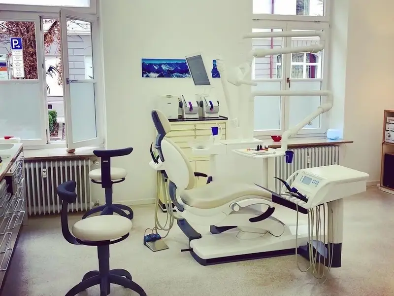 Zahnarzt Dr. Merkle Praxis