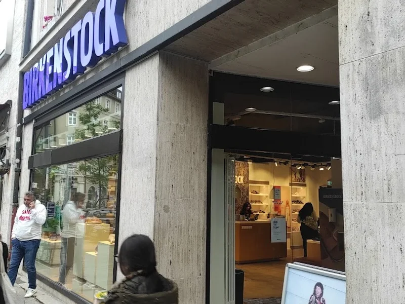 BIRKENSTOCK STORE