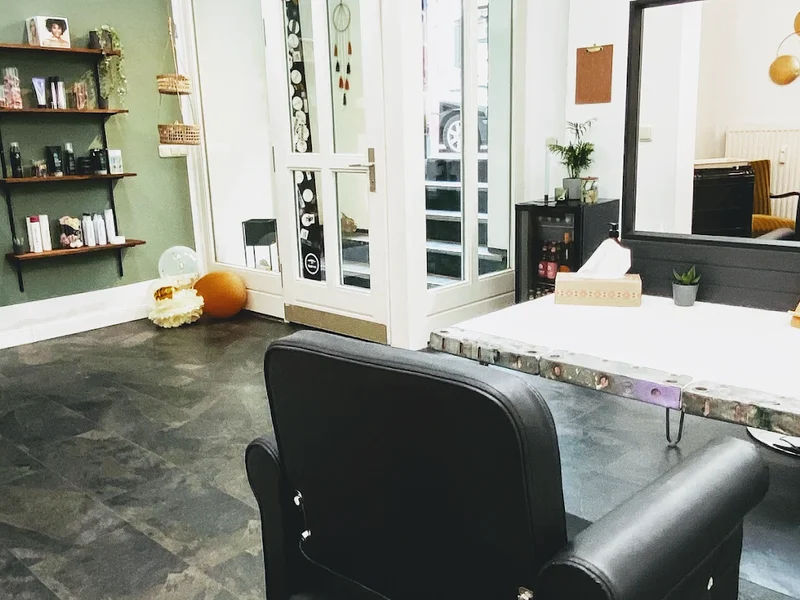 Alexandra Keisef Hairstyling