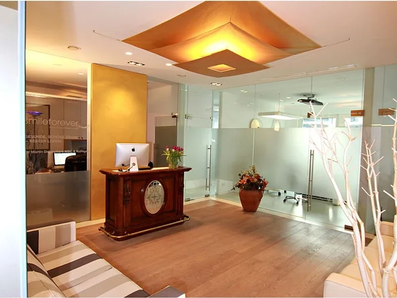 Zahnarzt München - Dr. Desmyttère MSc, MSc | smileforever