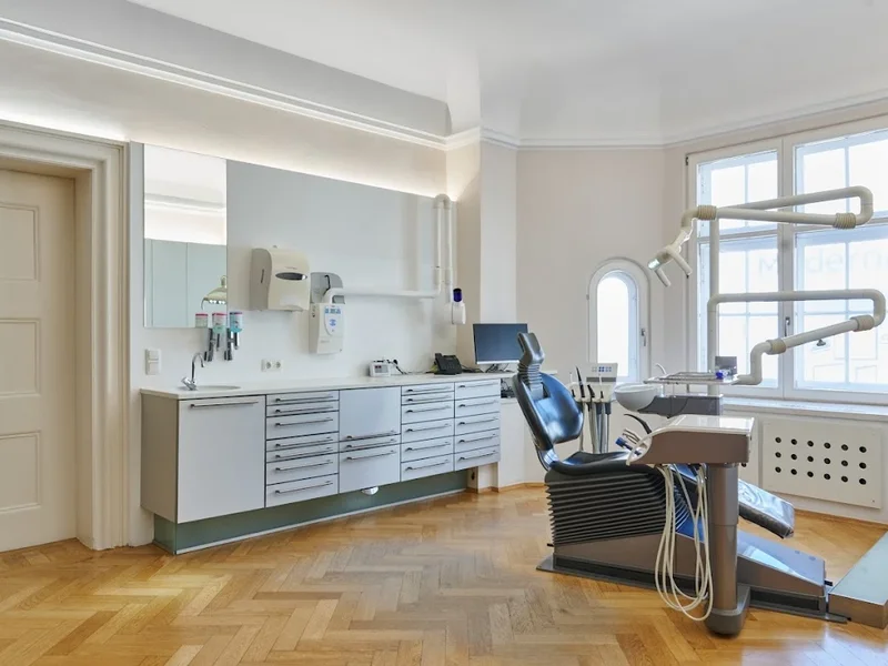 Zahnarztpraxis im Augustiner | Dr. Peter Bartak